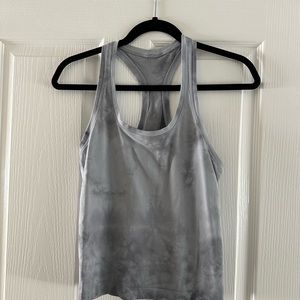 Lululemon racer back (race length) tank size 8